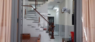 NHÀ MỚI KHU DÂN CƯ ỔN ĐỊNH