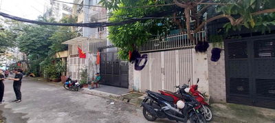 CHO THUÊ NHÀ PV CHIÊU HẺM XE TẢI TIỆN MỞ CÔNG TY VÀ Ở