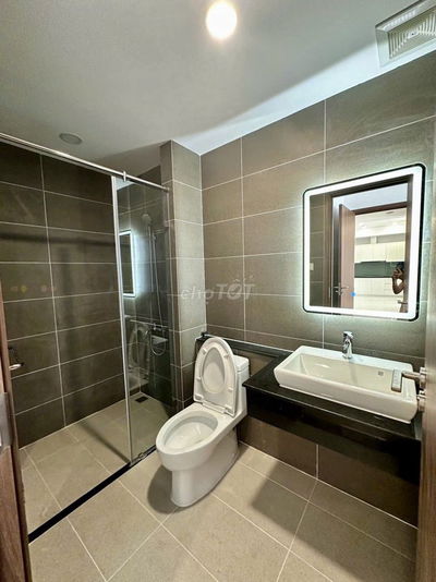 Căn hộ Cao cấp 2PN 1WC;  75m2, SHR. Bán 1,75 tỷ