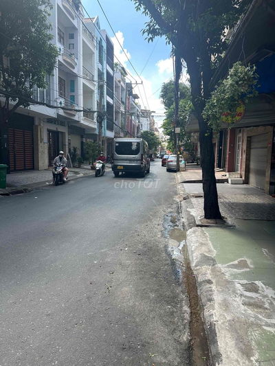Bán căn SHOP HOURS tầng Trệt mặt tiền kd