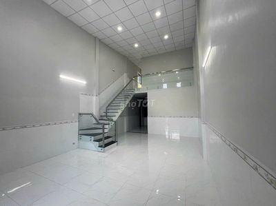 Cho thuê nhà riêng tại Đông Hưng Thuận 11,Quận 12, giá 8,5 triệu, 90m2