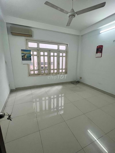 cho thuê nhà nguyên căn .Đường nguyễn hữu cảnh HXh.4x16m 2 lầu 25tr