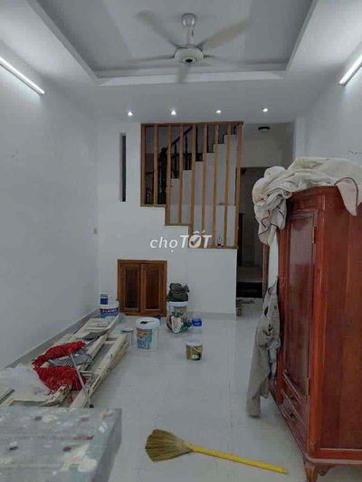 Cho thuê MTKD Đường T6 , DT 4x20m 1 trệt 2 lầu 4pn 5wc