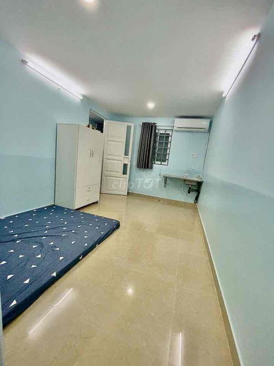 Phòng 20m2 có máy lạnh, nước nóng, tủ áo FREE máy giặt giá sinh viên