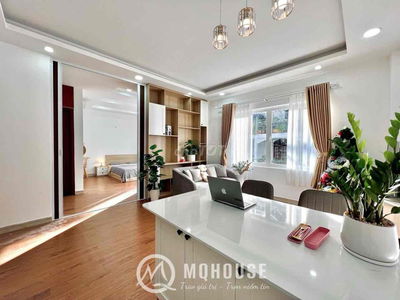 CĂN HỘ 1PN CỬA SỔ CỰC THOÁNG FULL NỘI THẤT NHẬP KHẨU NGAY KHU SÂN BAY