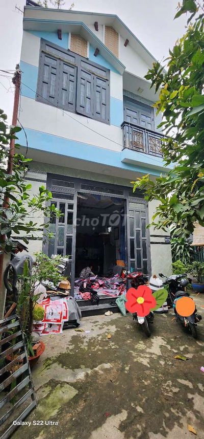bán nhà 1 trệt 2 lầu.3p ngủ.2 mặt tiền sát bùi hữu nghĩa bình hòa
