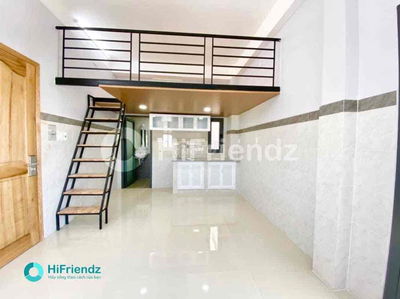 Phòng gác rộng rãi thoáng mát ngay ngã tư Bình Thái - metro