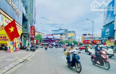 GẤP BÁN NHÀ 3 TẦNG ĐƯỜNG 10.5M SÁT PHAN ĐĂNG LƯU – VỪA Ở VỪA KINH DOANH ĐỈNH – NHỈNH 13 TỶ