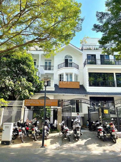Biệt thự Saigon Pearl, P22, Q.Bình Thạnh - HẦM 4TẦNG, DT 7x25m, HẠ GIÁ