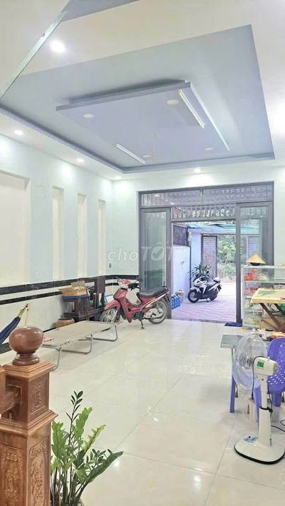 Bán nhà mới đẹp 3 tầng 80m2, SHR, Ngay Tỉnh lộ 2, Chỉ 2.4 Tỷ