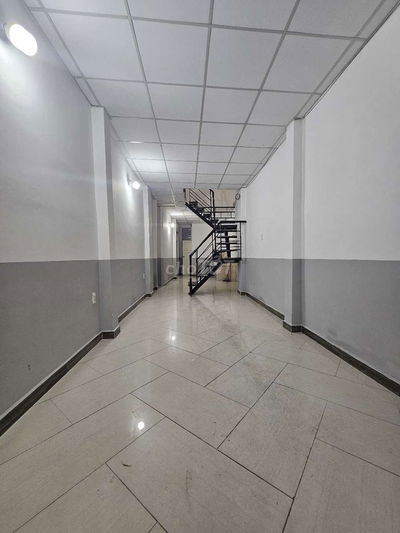 Nhà sát cách cầu bông 300m, trệt lầu 5pn, 4wc tiện ở hoặc làm chdv