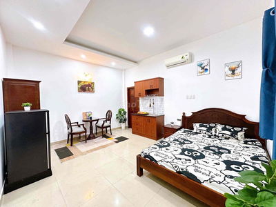 CHO THUÊ CĂN HỘ MỚI 100% THANG MÁY_20m2_FULL NT_NGAY ĐH BÁCH KHOA Q10