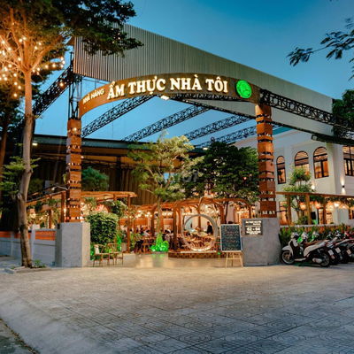 Cho thuê nhà mặt phố tại Cộng Hòa, P12, Tân Bình. DT: 12x20m