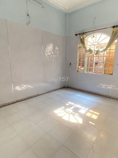 Phòng trọ Q12 – 2tr / tháng, bao điện nước, gần CVPM, CĐ FPT