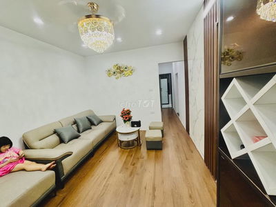 bán nhà tập thể 60m tầng 3 thổ quan, đống đa giá hơn 3 tỷ