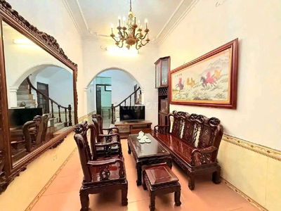 Bán nhà Hà Đông đường 19-5, 13.6 tỷ, 65m2 x 4 tầng, MT 5.1m, ô tô đỗ.