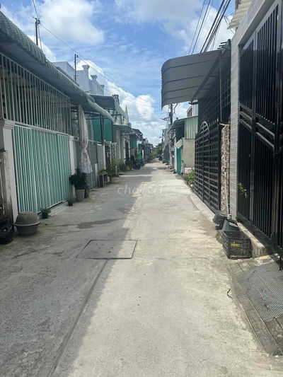 Nền rộng mặt tiền 15m KDC Tổ 15 (Sơn Thuỷ cũ)
