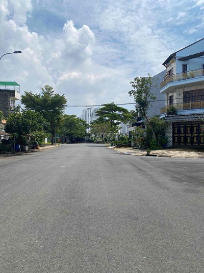 ĐẤT SỔ ĐỎ .KDC LẬP PHÚC. ĐƯỜNG 20M,PHƯỚC KIỂN .NHÀ BÈ