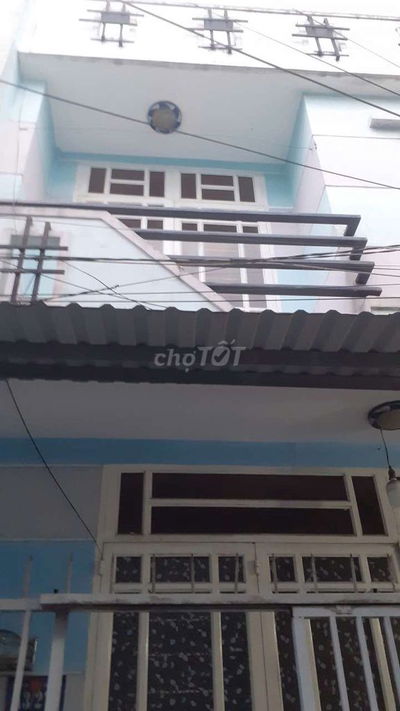 Nhà A3/22 2/ Vĩnh lộc cách ngã 5 Nguyễn Thị Tú 1,5km 1 lầu 2PN 5tr/th