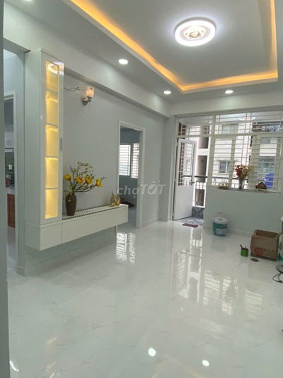 Chính chủ - Bán căn hộ mới CC Phú Thọ, Q11 - 67m2 | 2 Ban công