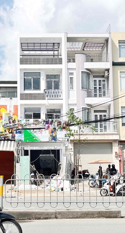 Cho thuê nhà mới xây mặt tiền đường Tên Lửa, vị trí đắc địa cạnh Aeon