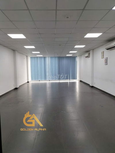 Cho thuê văn phòng mặt tiền đường Ung Văn Khiêm,dt 105m²