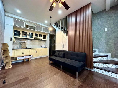 Cần cho thuê nhà nguyên căn - thiết kế sân vườn - ban công chill