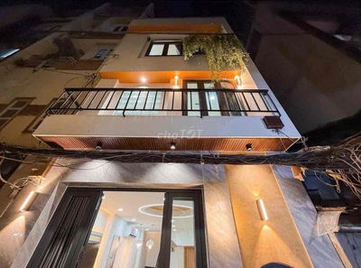 NHÀ ĐẸP XÂY MỚI SANG TÊN NGAY CHỈ 6,27 TỶ - ĐƯỜNG LÝ THÁI TỔ, QUẬN 10