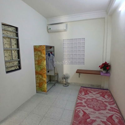 Chính chủ cho thuê phòng full nội thất tách bếp ở 22 Nguyễn Văn Khối