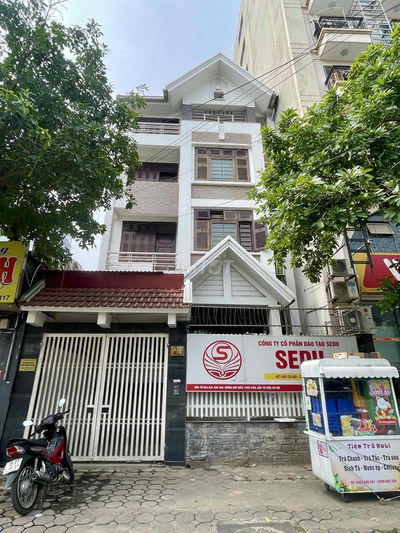 Chính Chủ Cho Thuê Biệt Thự Yên Hoà - Trần Kim Xuyến 120m2