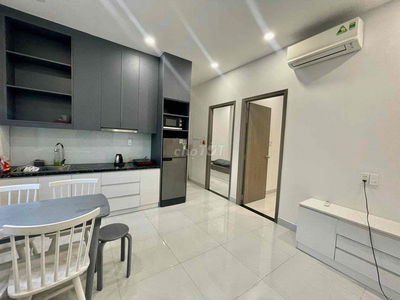 Cho Thuê Căn Hộ 2pn1wc Tách Bếp Thang Máy Full NT Mới Ở Lê Văn Sỹ Q3