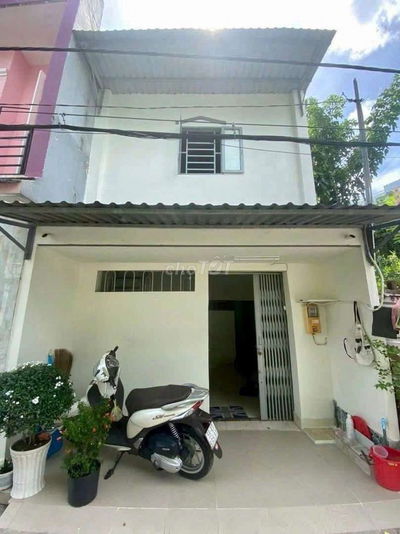 5.5 tr. Nhà 4x10 1 lầu 2 pn lê đình cẩn