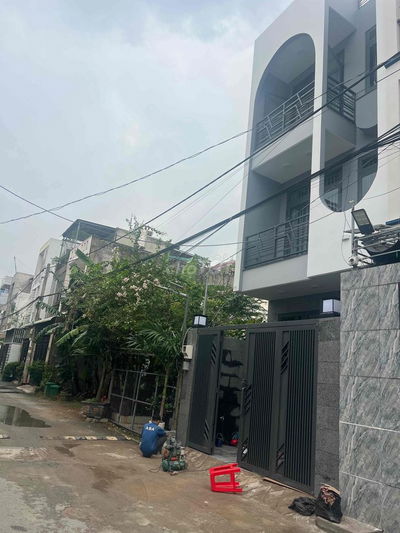 [BAO RA SỔ]Nhà 3 Tầng dtsd 185m2 Nguyễn Duy Trinh,Kề Chợ,Sát Công Viên