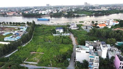 ĐẤT BIỆT THỰ SÂN VƯỜN - SÁT VẠN PHÚC