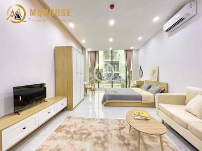 CHDV full nội thất 1pn full kính cực xịn ngay ngã tư Lạc Long Quân
