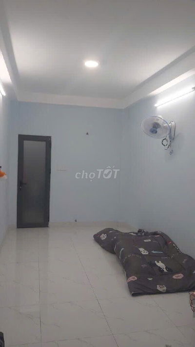 NHÀ MỚI XÂY – HẺM TRƯỚC NHÀ 4M – TRUNG TÂM BÌNH THẠNH – GIÁP QUẬN 1
