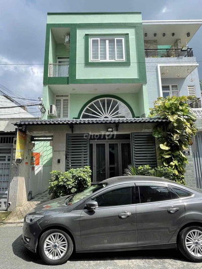 Nhà Lầu 785 Triệu 3 phòng ngủ  + 4 phòng trọ cho thuê 15Triệu Sổ Riêng