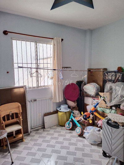 Mặt tiền Tân Phú gần Đầm Sen 2 tầng 100m2 tiện xây mới