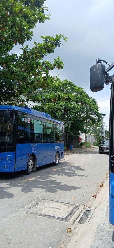 Bán nhanh nhà 2 MT Long Phước gần ĐH Luật cơ sở 3, sổ đầy đủ, giá rẻ