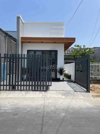 Chính chủ cần bán nhà 110m2 thổ cư giá chính xác 1tỷ050 sổ sẵn KPS