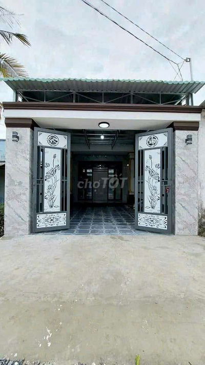 BÁN NHÀ CẤP 4 SỔ HỒNG RIÊNG DIỆN TÍCH 100m2 GẦN CHỢ BÀ LÁT 720TRIỆU