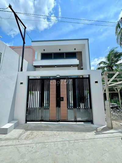 Chị Em Vừa Hoàn Thiện Căn Nhà Mới Xây Gần Trạm Thu Phí Bửu Long
