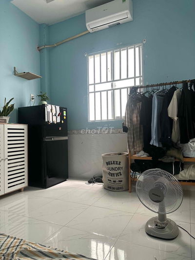 Tìm Nam ở ghép cầu Nguyễn Văn Cừ