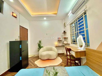 CĂN hộ 65m2 2P1WC MIỄN PHÍ XE , VÂN TAY AN NINH