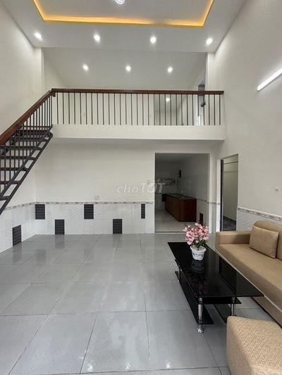 NHÀ K Ô TÔ TÔN ĐẢN GIÁ RẺ