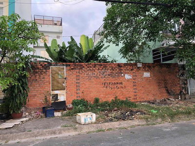 Bán 2 lô nhà phố 5x20m khu tên lửa đối diện công viên.