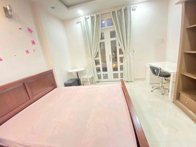PHÒNG BAN CÔNG SIÊU RỘNG TRUNG TÂM QUẬN 7