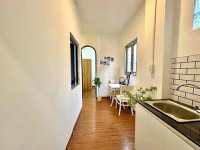 CĂN hộ 2PN 45m2 Có Phongg Khách, Free Xe Giặt