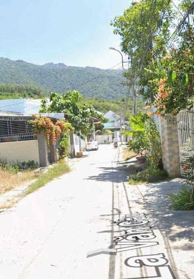 Bán Đất Mặt Tiền La Văn Cầu Hướng Đông Nam Phước Đồng Nha Trang