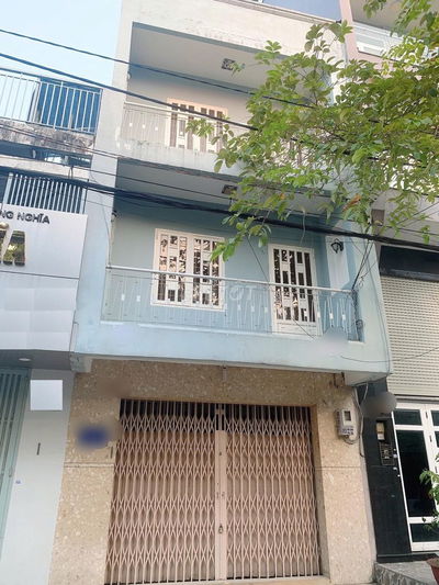 4.5x16m, 2 tâng, 3pn, 3wc. Mặt tiền 7A cư xá Bình Thới, P8, Q11.